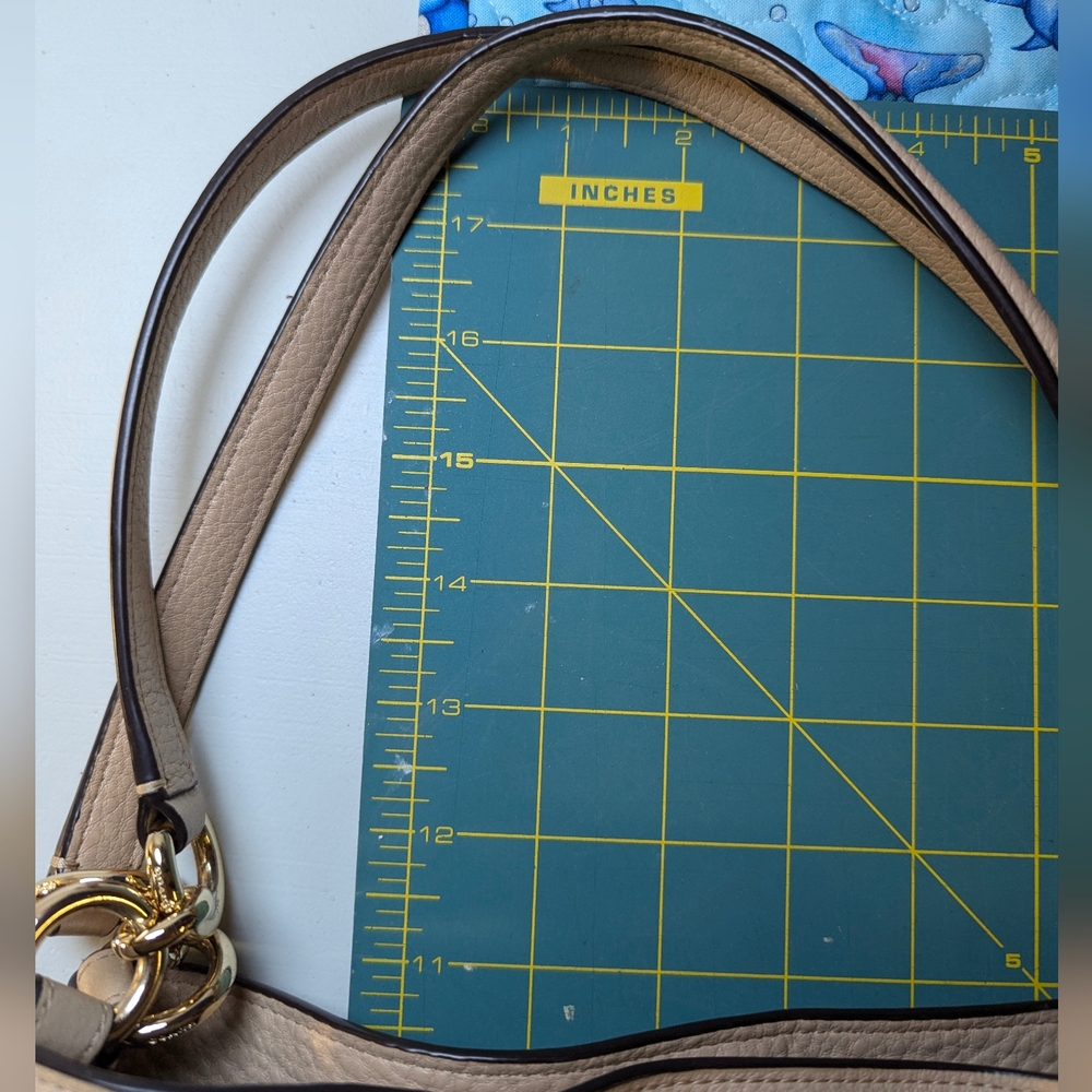 Coach Lexy Shoulder Bag - Picture 11 of 12